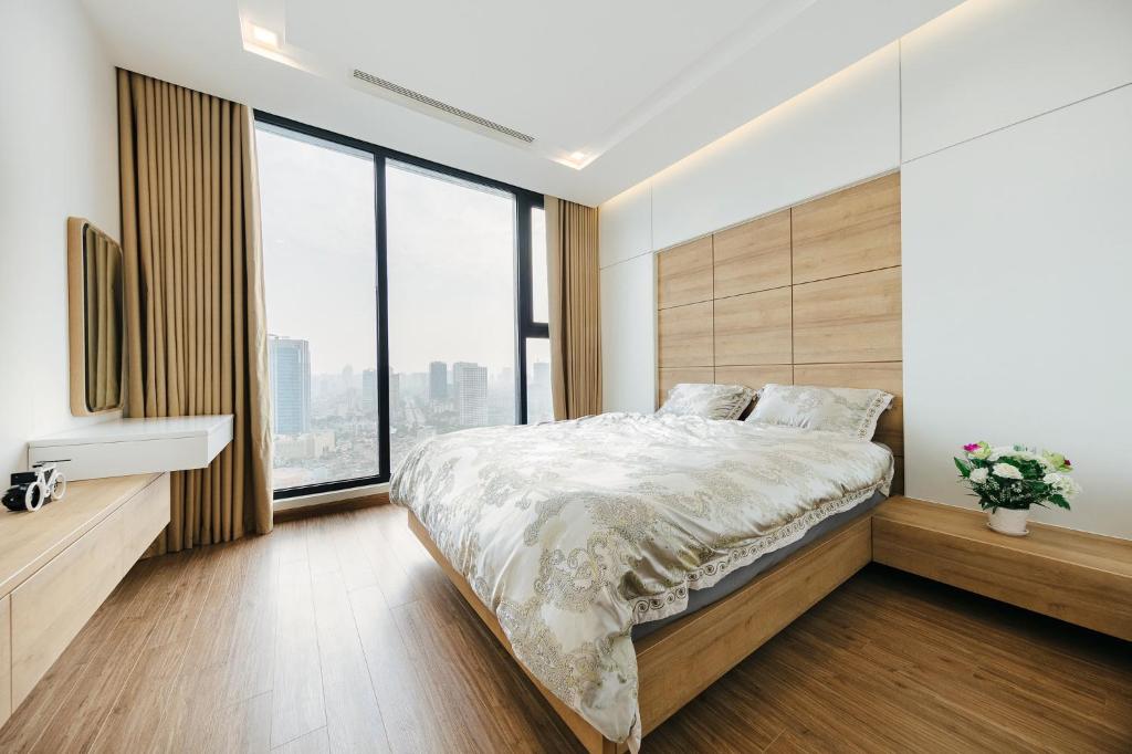 Luxury Apartment in Vinhomes Metropolis near Lotte – Hanoi